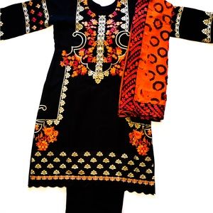 House of Charizma 3 piece suit velvet shawl